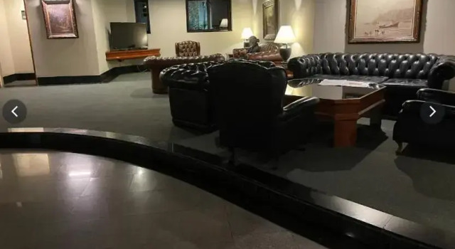 The Plaza Flat Service