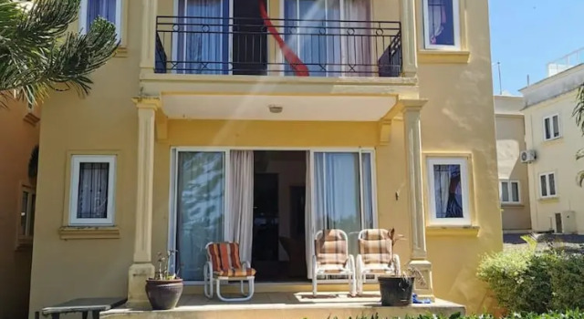 House with 3 Bedrooms in Calodyne, with Pool Access And Enclosed Garden - 10 M From the Beach
