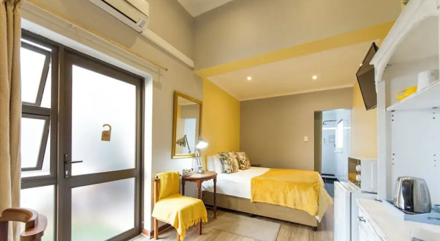 Номер Business @Abelia Guest House