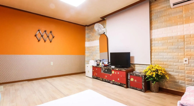 Gimje Hansol, Prenota Hotel Gunsan Jeollabuk-Do