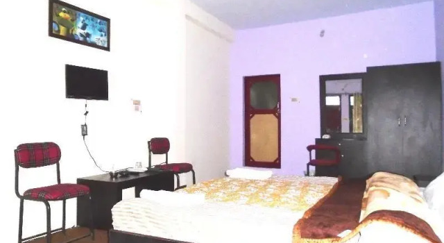 New Dolma, Rezervovat Hotel Hotely v Almora s parkováním, Parkování