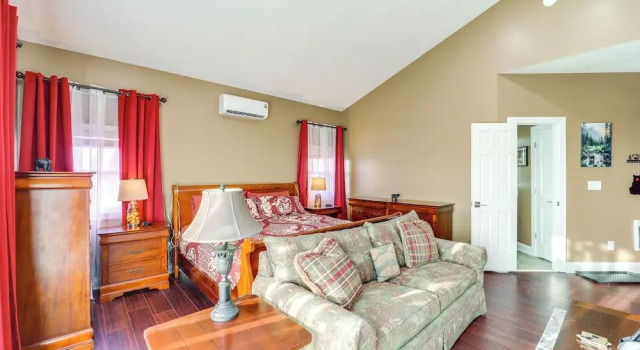 3 Mi Beech Mtn Resort: Cozy Studio w/ Deck & View!, Забронировать Апартаменты/квартира Бич Маунтин Аппалачи