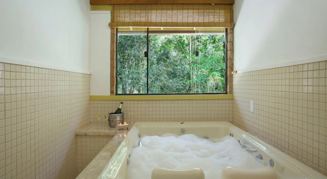 Шале Superior с балконом и с видом на сад Eco Resort Hotel Villa São Romão