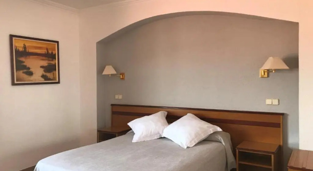Двухместный номер Standard Hostal Can Pou