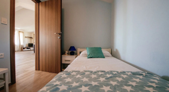 Modern Apartment near Sea in Starigrad