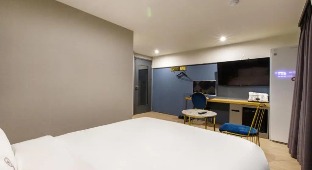 Номер Deluxe Brown Dot Hotel Minam