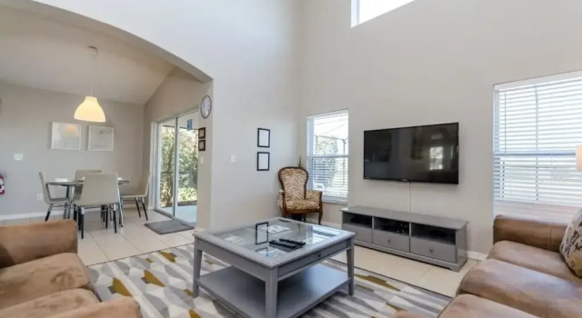 4-Bedroom Villa in Kissimmee 8417 SKC