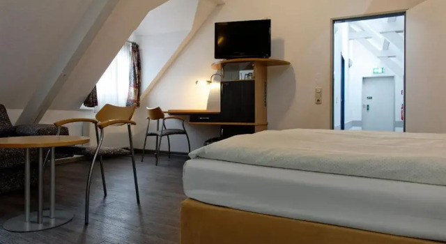 Трёхместный номер Opera Hotel Köln