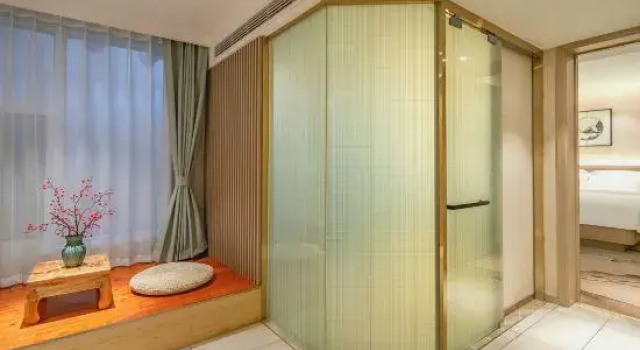 Люкс Starway Hotel (Shijiazhuang Beiguo Shopping Mall Yuhua Road Subway Station)