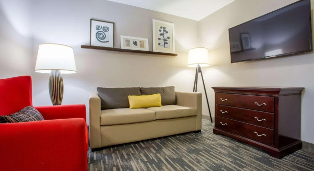 Люкс c 1 комнатой Country Inn & Suites by Radisson, Tucson City Center AZ