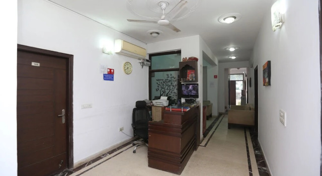 OYO 22311 Corple Stays, Забронировать Отель Гургаон 