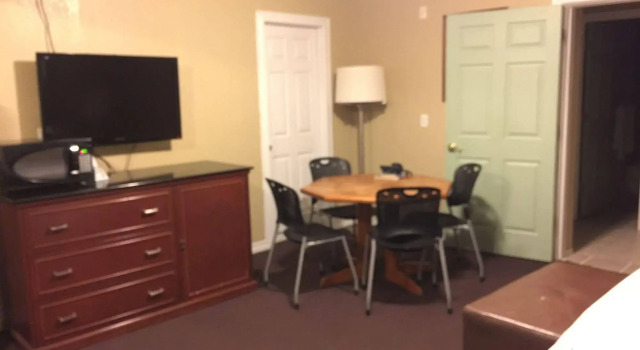 Ranch House Inn and Suites, Rezerwuj Hotel Temple Teksas