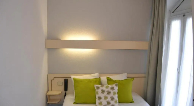 Номер Standard Hôtel Notre Dame de France