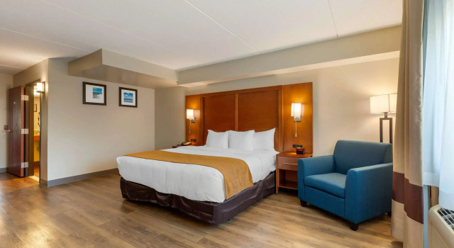 Двухместный номер Standard Comfort Inn & Suites Milford