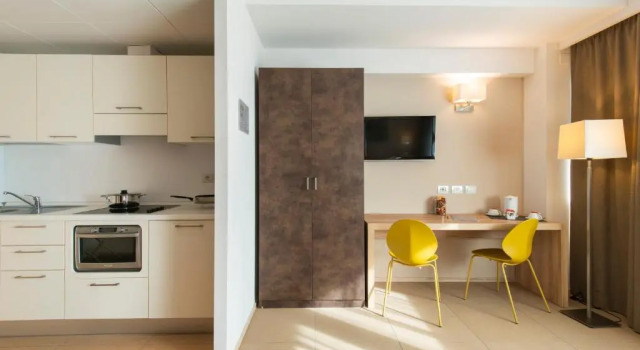 Семейный номер Standard Hotel Dimorae Rooms and Suites - Apartments