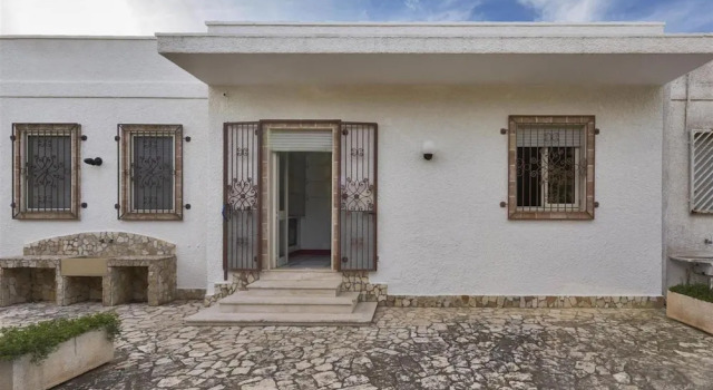 1075 Villa Castiglione