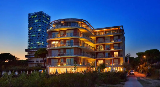 Jesolopalace Hotel & Aparthotel