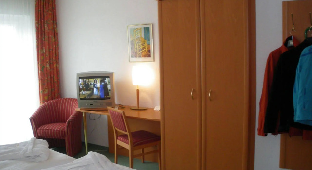 Hotel-villa Hofmann, Varaa Hotelli Hotellit Baijeri pysäköinnillä, Pysäköinti