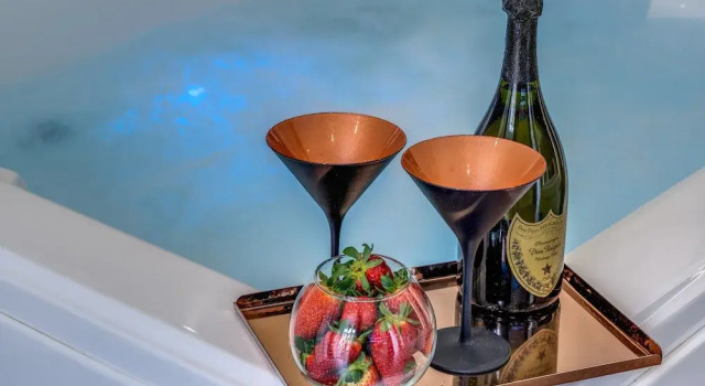 Люкс Deluxe с балконом Gallery Suite Naples
