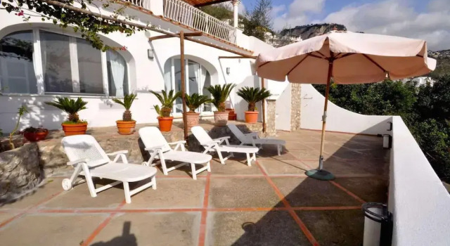 Апартаменты с балконом Apartment in Praiano Sea View Terrace A C Wi-fi 6 Guests ID 308