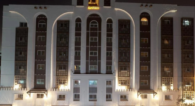 Al Liwan Suites