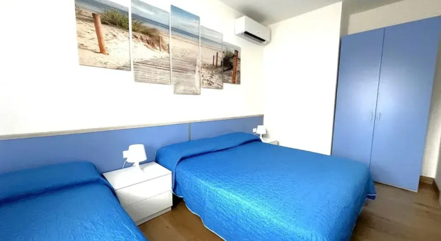 Great Flat in a Villa With Garden, Prenota Villa Hotel a Veneto con piscina, Piscina