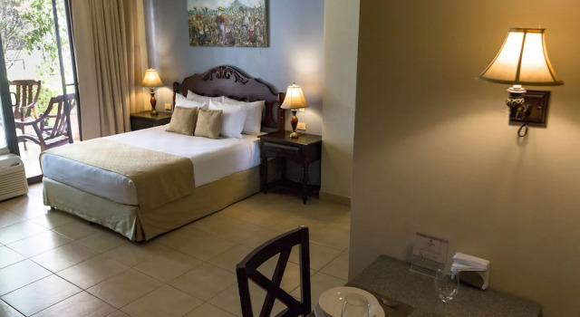 Студия Deluxe Los Altos Apartments & Studios