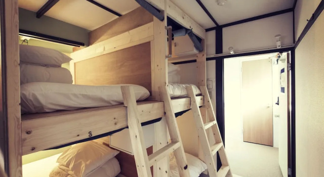 Кровать в общем номере Guest House Wagayado -Hale- Sapporo