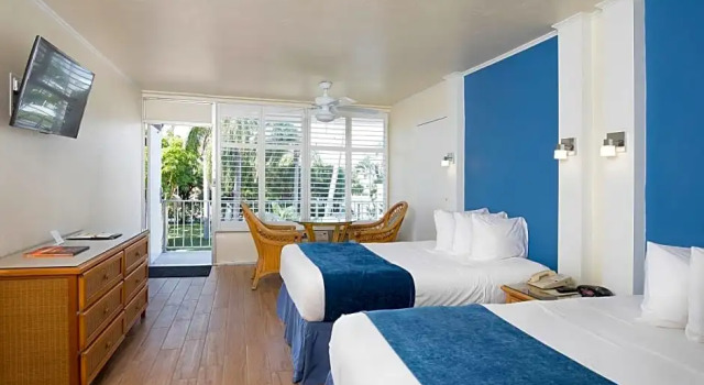 Четырёхместный номер Standard Outrigger Beach Resort