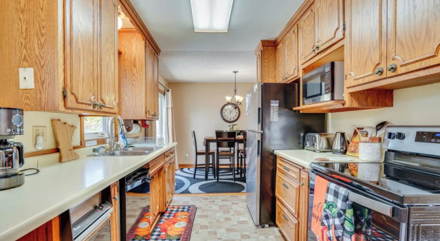 Коттедж Spacious Cottage Grove Haven Near Downtown St Paul