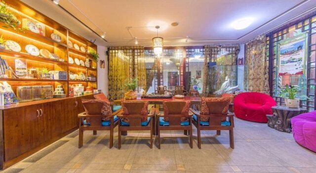 Zhuyuan Inn, Забронировать Отель Лицзян Юньнань, рядом с Zhongyi Market
