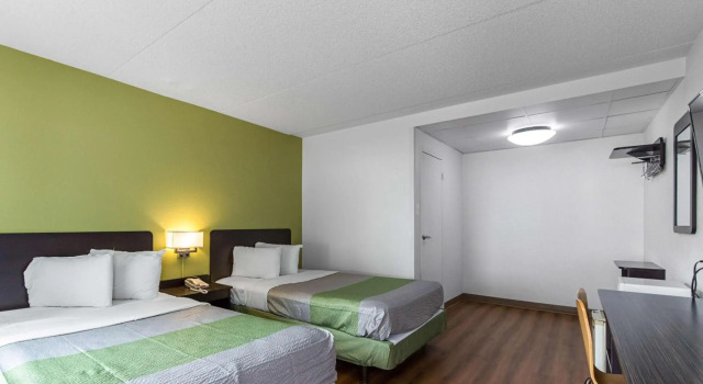 Motel 6-Warminster, PA, Buchen Sie Motel Warminster 