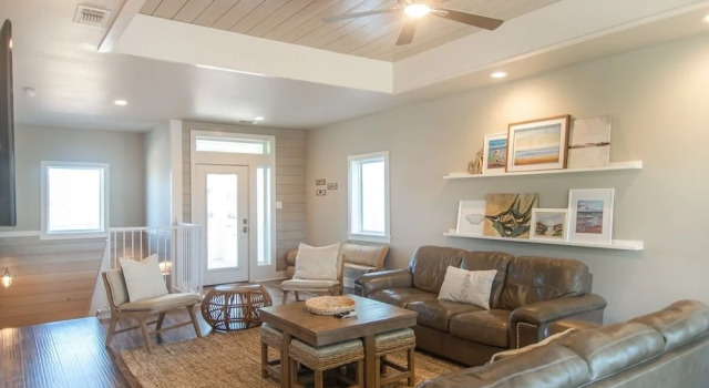 Gone Coastal 3Br Home, Забронировать Дом для отпуска Коттеджи Порт-Аранзас, Коттедж