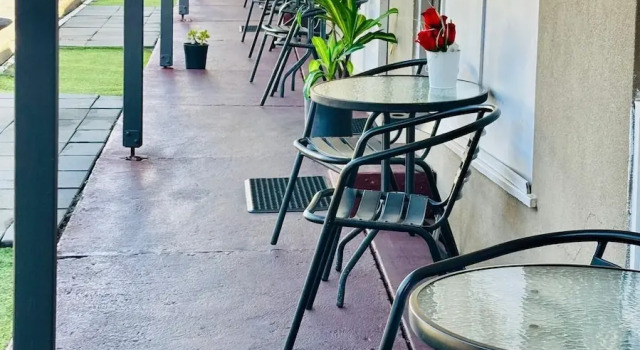 Camera doppia Standard con balcone Downs Motel