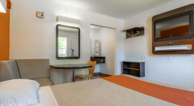Двухместный номер Deluxe Motel 6-San Diego, CA - North