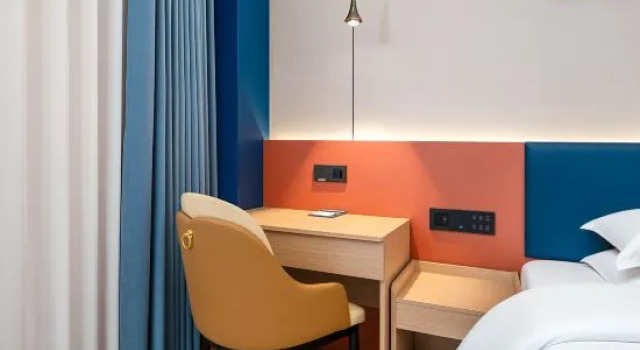 Люкс Luxury Jinshengyuan International Hotel (Wuwei South City Gate Wanda Plaza Branch）