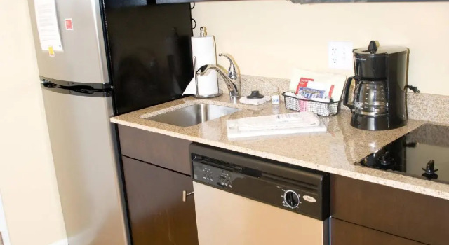 Четырёхместная студия TownePlace Suites Fayetteville Cross Creek