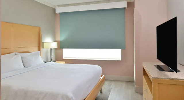 Полулюкс Hilton Garden Inn Denton