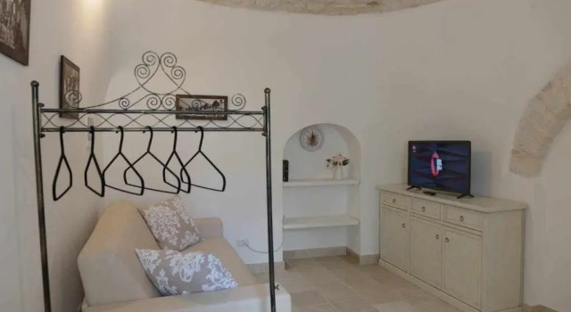 Коттедж c 1 комнатой Trulli Live Alberobello