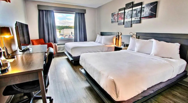 Четырёхместный номер Superior Hôtel lEmpress