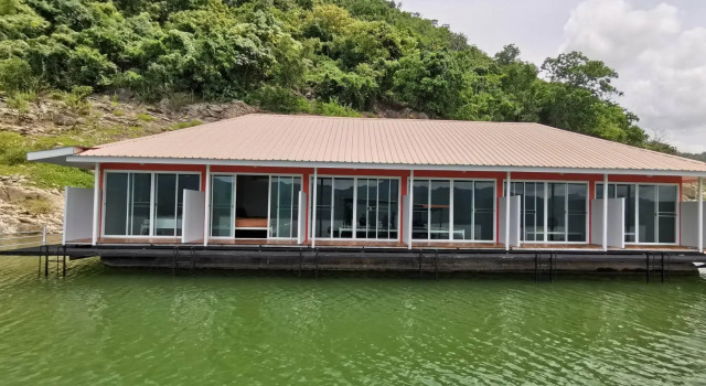 Chomtawan Raft, Réserver Hôtel Tha Kradan 