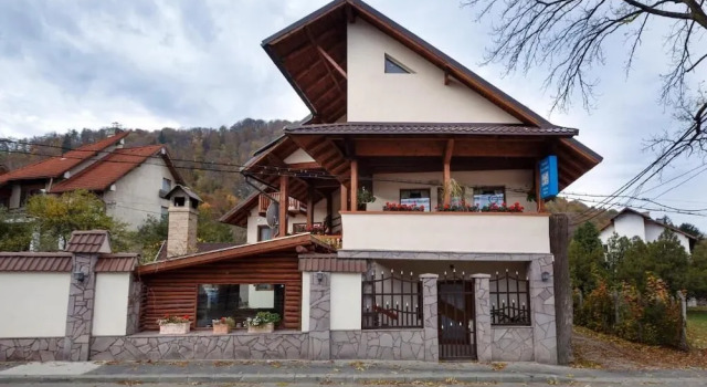 La Colțul Castelului Bran Boutique, Забронировать Бутик-отель Бран Брашов, рядом с Horror House Bran