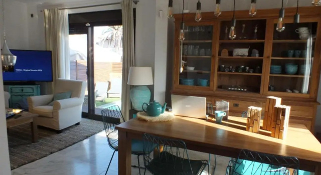 Вилла Paradise Beach House: piscina privada, playa 100m