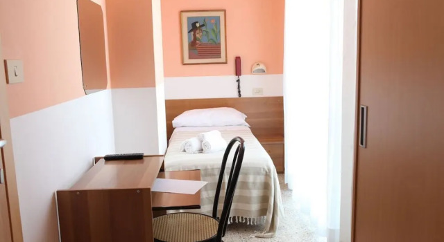 Одноместный номер Economy с балконом Hotel Staccoli