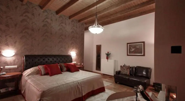 Полулюкс с балконом Methexis Boutique Hotel