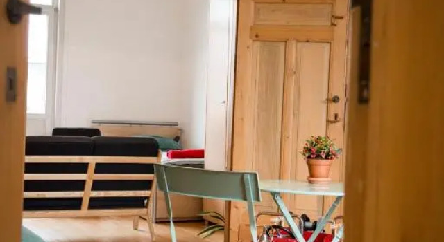 Henriëtta, Rezerwuj Apartament Hotele w Bruksela z parkingiem, Parking