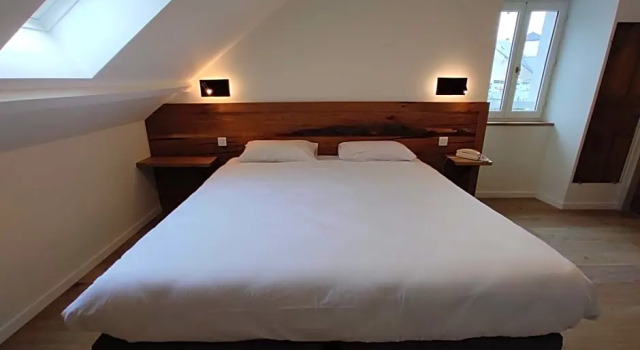 Номер Standard Logis Hôtel Etchemaïté