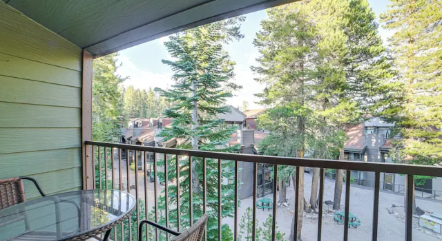 Апартаменты St Anton Condo in Mammoth Lakes!