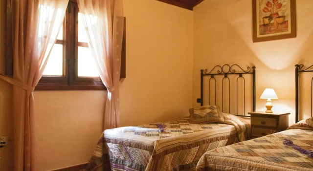 live Apartamento con cueva la Furnia 1, Book Hotel Hotels in Tenerife with Parking, Parking
