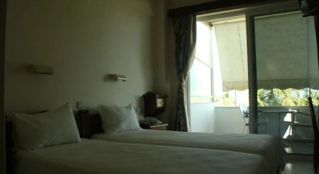 Batis Hotel